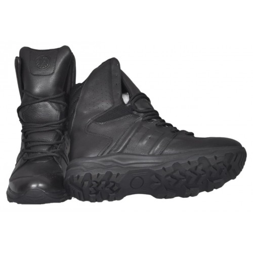 Medium Ankle Anti Spike shoes