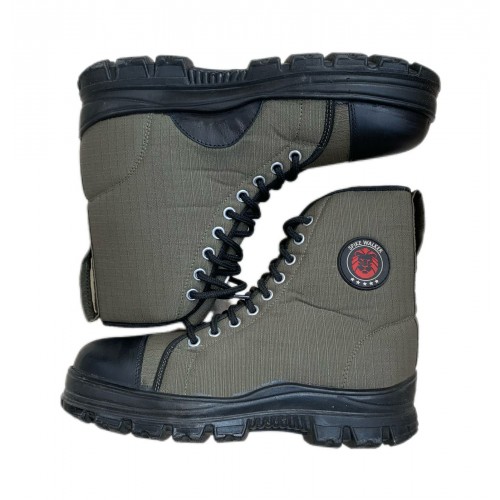 Anti spike Jungle shoes